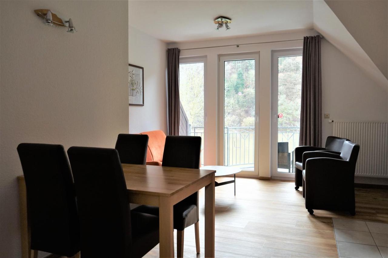 Haus Moselliebe B&B Ediger-Eller Esterno foto