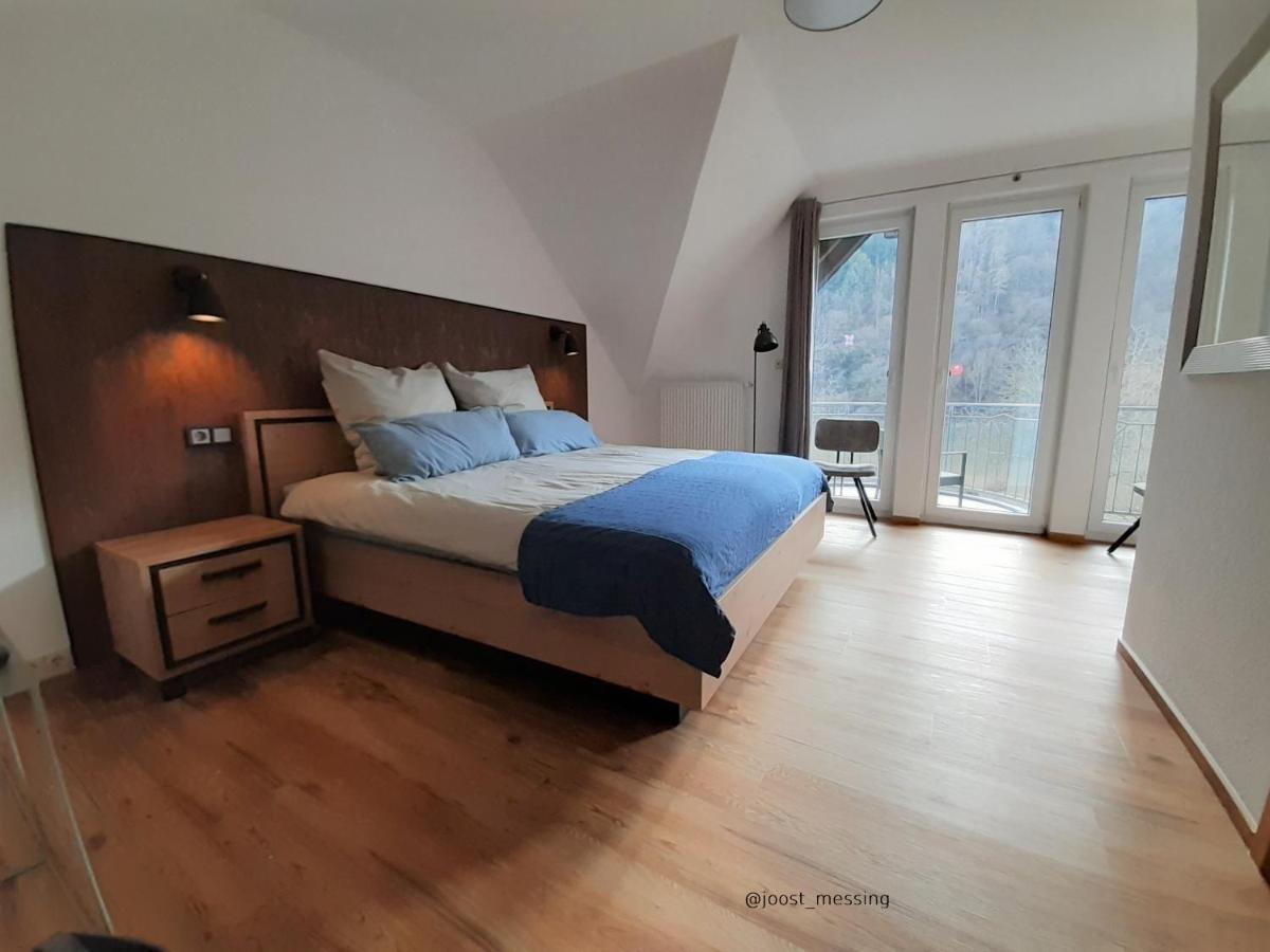 Haus Moselliebe B&B Ediger-Eller Esterno foto